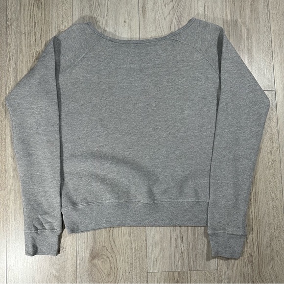 Y2K Grey Hard Rock Cafe Sweatshirt Size Medium - Picture 7 of 9